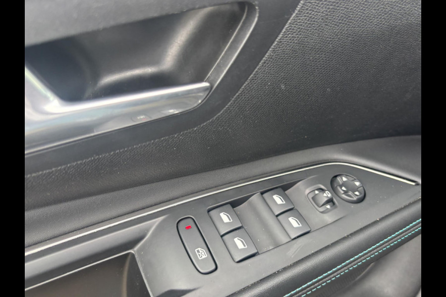 Peugeot 5008 1.5 BlueHDI Allure Pack Business 7pl | ADAPTIVE CRUISE | CAMERA | DODE HOEK HERKENNING | DEALER ONDERHOUDEN | RIJKLAARPRIJS incl. 12mnd BOVAG