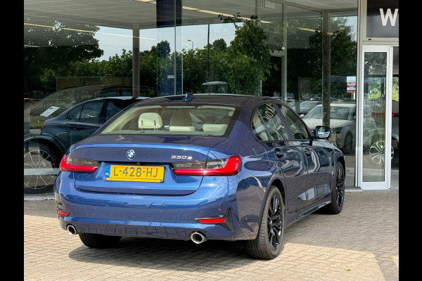 BMW 3-serie 330e 258PK Sport Edition Leder|Sfeer|LED|Dealer Onderhouden