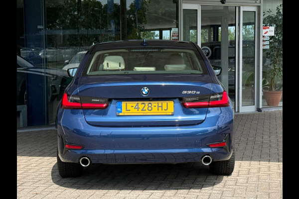 BMW 3-serie 330e 258PK Sport Edition Leder|Sfeer|LED|Dealer Onderhouden