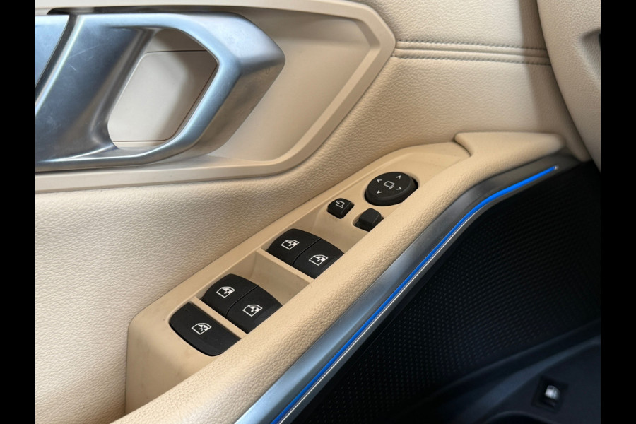 BMW 3-serie 330e 258PK Sport Edition Leder|Sfeer|LED|Dealer Onderhouden
