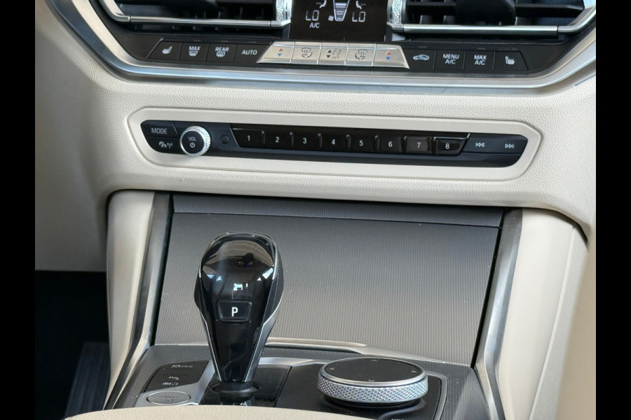 BMW 3-serie 330e 258PK Sport Edition Leder|Sfeer|LED|Dealer Onderhouden