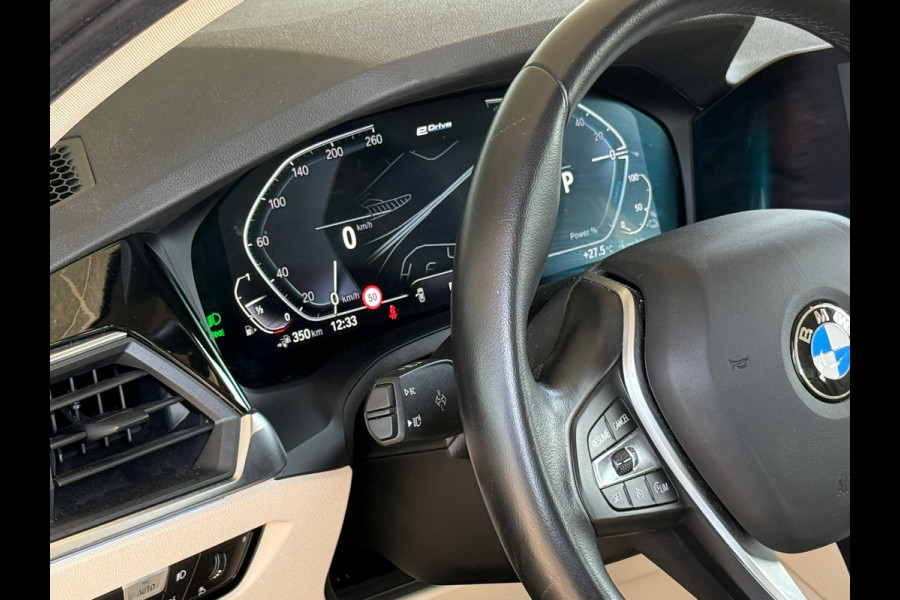 BMW 3-serie 330e 258PK Sport Edition Leder|Sfeer|LED|Dealer Onderhouden
