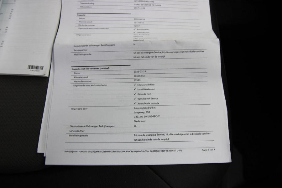 Volkswagen Crafter 35 2.0 TDI L3H3 Comfort / Navi / App connect / cruise / 3 zits / PDC 2X