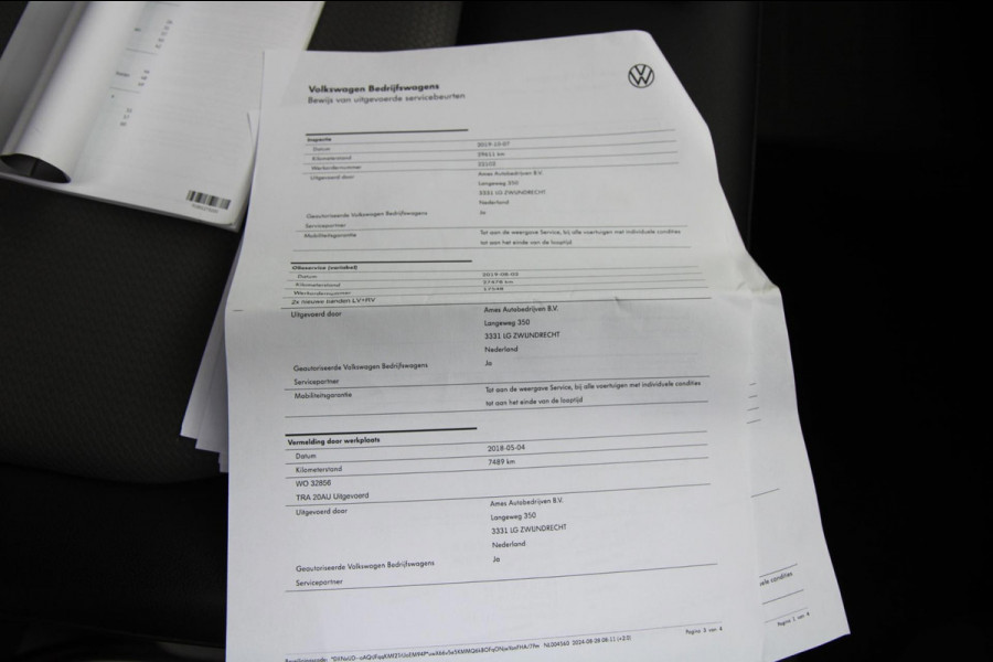 Volkswagen Crafter 35 2.0 TDI L3H3 Comfort / Navi / App connect / cruise / 3 zits / PDC 2X