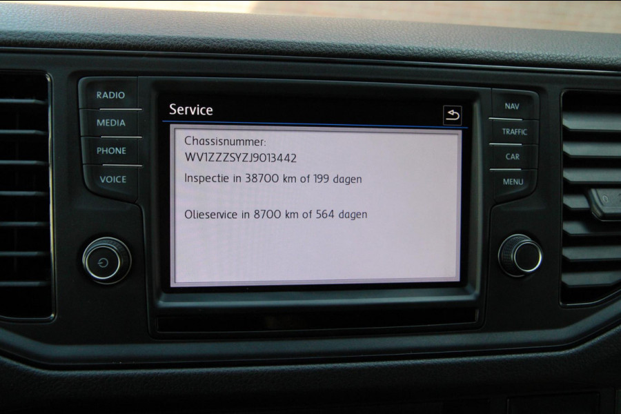 Volkswagen Crafter 35 2.0 TDI L3H3 Comfort / Navi / App connect / cruise / 3 zits / PDC 2X