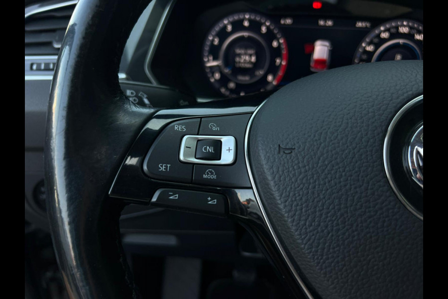 Volkswagen Tiguan 1.4 TSI ACT Comfortline Business R PANO | LEDER | VIRTUAL COCKPIT |