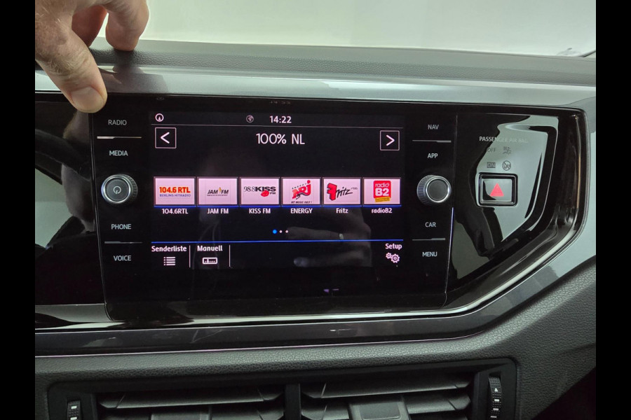 Volkswagen Polo Occasion automaat 1.0 TSI Highline Business R uitvoering | Tweedehands Volkswagen Polo dsg in antracietgrijs | 1eE