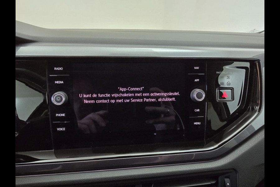 Volkswagen Polo Occasion automaat 1.0 TSI Highline Business R uitvoering | Tweedehands Volkswagen Polo dsg in antracietgrijs | 1eE