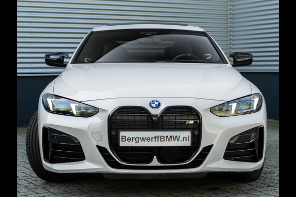 BMW 4 Serie Coupé M440i xDrive - Dak - Trekhaak - M-Zetels - Harman Kardon - Driving Ass Prof