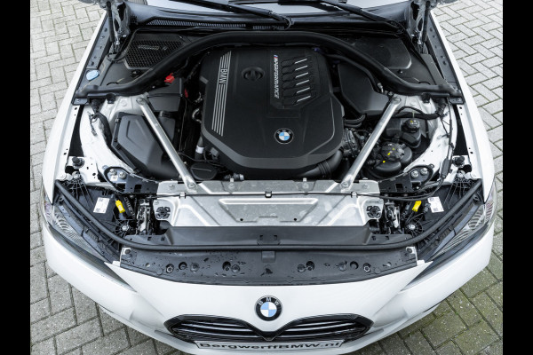 BMW 4 Serie Coupé M440i xDrive - Dak - Trekhaak - M-Zetels - Harman Kardon - Driving Ass Prof