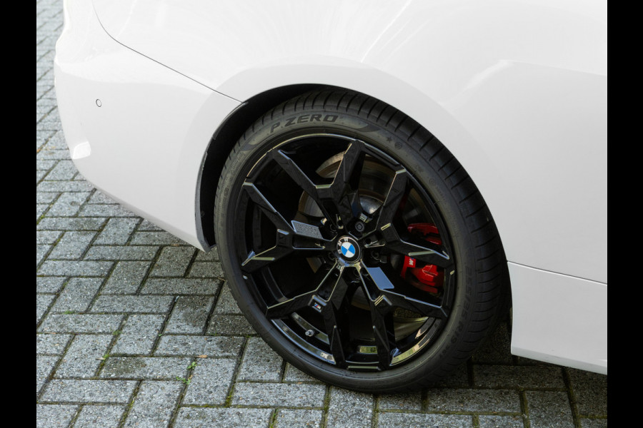BMW 4 Serie Coupé M440i xDrive - Dak - Trekhaak - M-Zetels - Harman Kardon - Driving Ass Prof