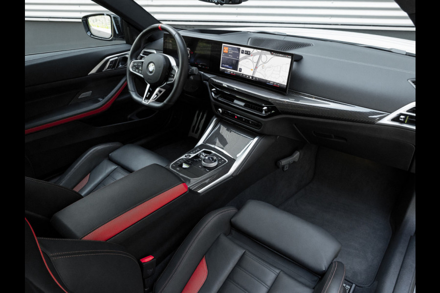 BMW 4 Serie Coupé M440i xDrive - Dak - Trekhaak - M-Zetels - Harman Kardon - Driving Ass Prof