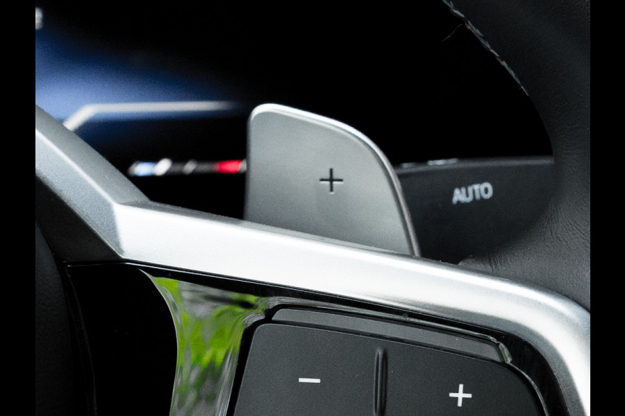 BMW 4 Serie Coupé M440i xDrive - Dak - Trekhaak - M-Zetels - Harman Kardon - Driving Ass Prof
