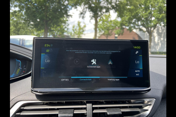 Peugeot 3008 1.6 HYbrid 225 Allure Peugeot 3008 1.6 Hybrid 225pk ROAD TRIP EDITIE | RIJKLAARPRIJS INCL. 12MND BOVAG GARANTIE