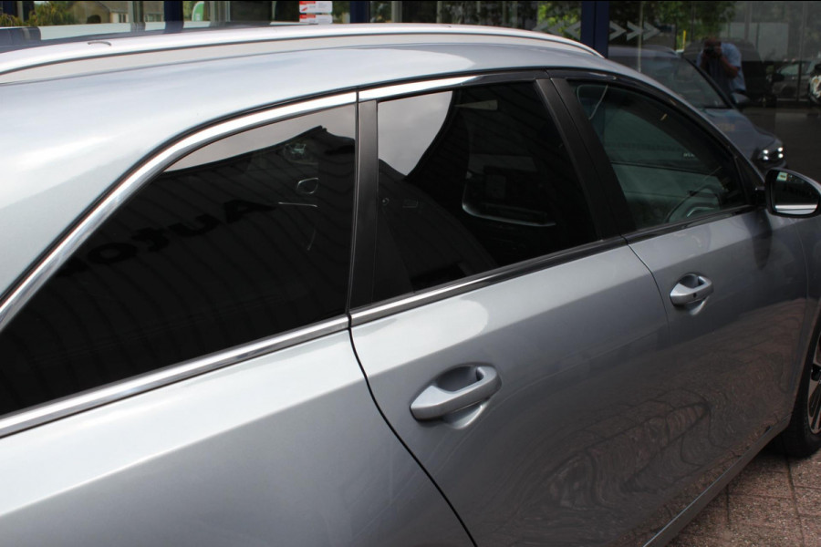 Kia Ceed Sportswagon 1.6 GDI PHEV DynamicLine | Prijs rijklaar incl. 12 mnd garantie | Trekhaak Camera Navi Lmv DAB Climate