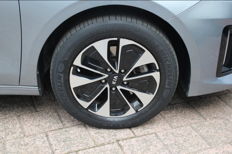 Kia Ceed Sportswagon 1.6 GDI PHEV DynamicLine | Prijs rijklaar incl. 12 mnd garantie | Trekhaak Camera Navi Lmv DAB Climate