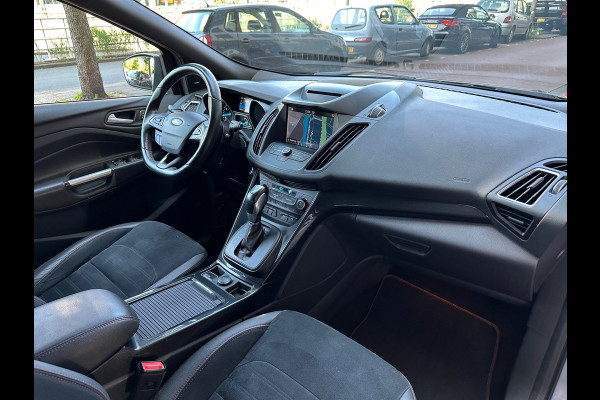 Ford Kuga 1.5 EcoBoost Vignale Automaat Leer Navi Camera Carplay Clima