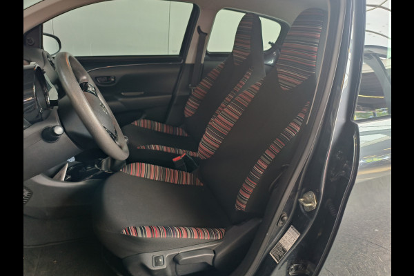 Citroën C1 1.0 VTi Urban Ride Rijklaar + 12 maanden Bovag-garantie Henk Jongen Auto's in Helmond,  al 50 jaar service zoals 't hoort!