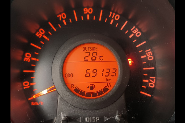 Citroën C1 1.0 VTi Urban Ride Rijklaar + 12 maanden Bovag-garantie Henk Jongen Auto's in Helmond,  al 50 jaar service zoals 't hoort!