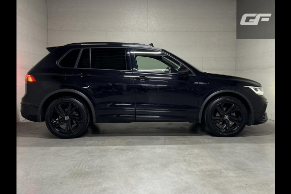 Volkswagen Tiguan 1.5 TSI R-Line Black Style Pano H/K NAP