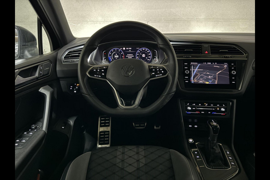 Volkswagen Tiguan 1.5 TSI R-Line Black Style Pano H/K NAP