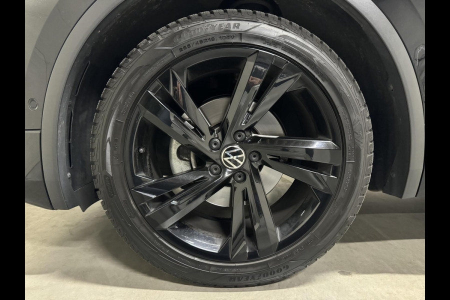Volkswagen Tiguan 1.5 TSI R-Line Black Style Pano H/K NAP