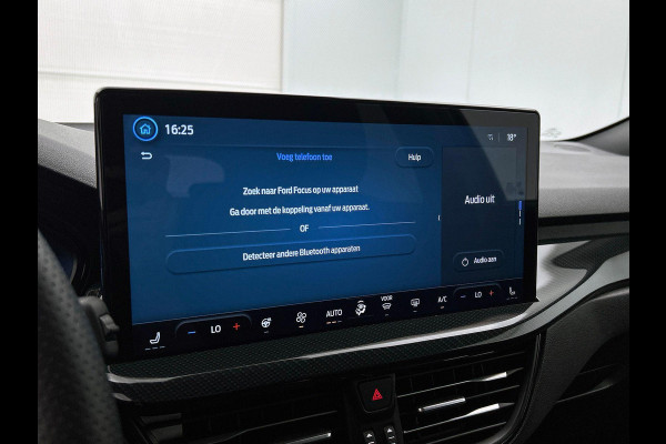 Ford Focus 1.0 EcoBoost Hybrid ST Line X CAMERA CARPLAY  AD-CRUISE
