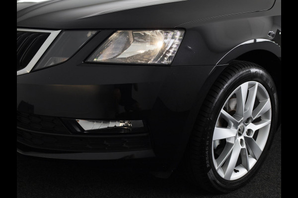 Škoda Octavia Combi 1.0 TSI Greentech Business Edition 115 pk | Navigatie | Parkeersensoren achter | Autom. airco | Apple Carplay/Android Auto | Stoelverwarming |