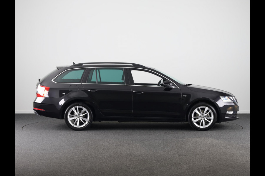 Škoda Octavia Combi 1.0 TSI Greentech Business Edition 115 pk | Navigatie | Parkeersensoren achter | Autom. airco | Apple Carplay/Android Auto | Stoelverwarming |