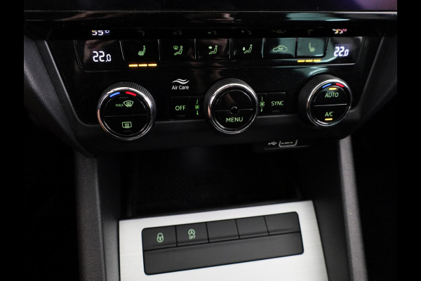 Škoda Octavia Combi 1.0 TSI Greentech Business Edition 115 pk | Navigatie | Parkeersensoren achter | Autom. airco | Apple Carplay/Android Auto | Stoelverwarming |