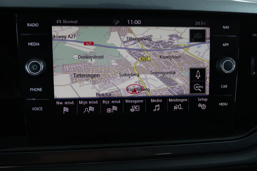 Volkswagen Polo 1.0 TSI Highline (PARKEERSENSOREN, NAVIGATIE, CRUISE ADAPTIEF, CARPLAY, NL-AUTO)