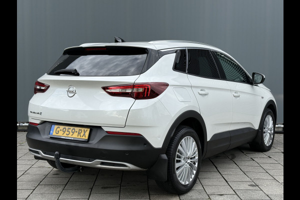 Opel Grandland X BWJ 11-2019 | 1.6T 181PK Executive AUTOMAAT | TREKHAAK | CAMERA  | CLIMA | NAVI | CARPLAY | PDC |