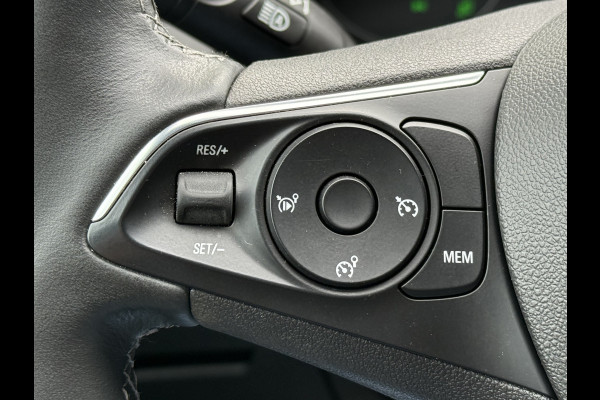 Opel Grandland X BWJ 11-2019 | 1.6T 181PK Executive AUTOMAAT | TREKHAAK | CAMERA  | CLIMA | NAVI | CARPLAY | PDC |