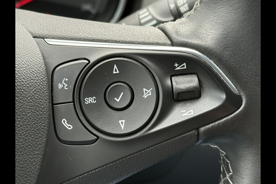 Opel Grandland X BWJ 11-2019 | 1.6T 181PK Executive AUTOMAAT | TREKHAAK | CAMERA  | CLIMA | NAVI | CARPLAY | PDC |