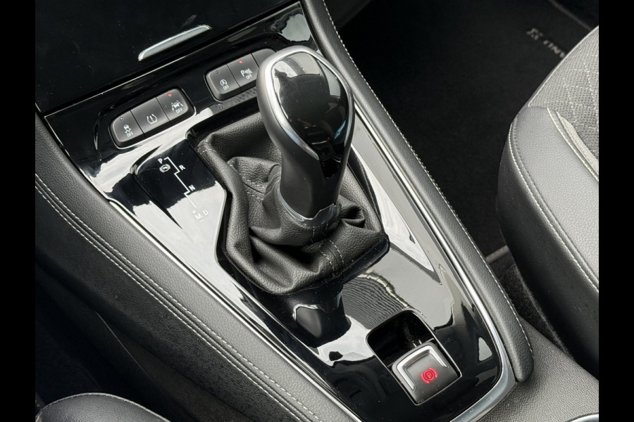 Opel Grandland X BWJ 11-2019 | 1.6T 181PK Executive AUTOMAAT | TREKHAAK | CAMERA  | CLIMA | NAVI | CARPLAY | PDC |