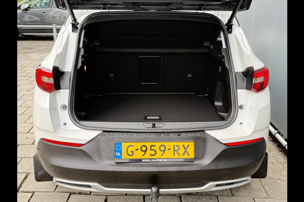 Opel Grandland X BWJ 11-2019 | 1.6T 181PK Executive AUTOMAAT | TREKHAAK | CAMERA  | CLIMA | NAVI | CARPLAY | PDC |