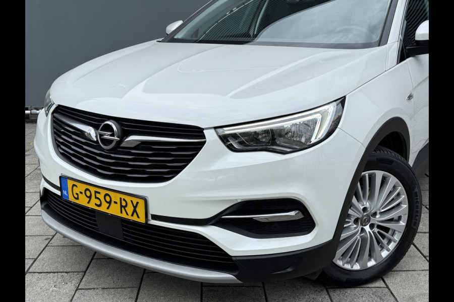 Opel Grandland X BWJ 11-2019 | 1.6T 181PK Executive AUTOMAAT | TREKHAAK | CAMERA  | CLIMA | NAVI | CARPLAY | PDC |