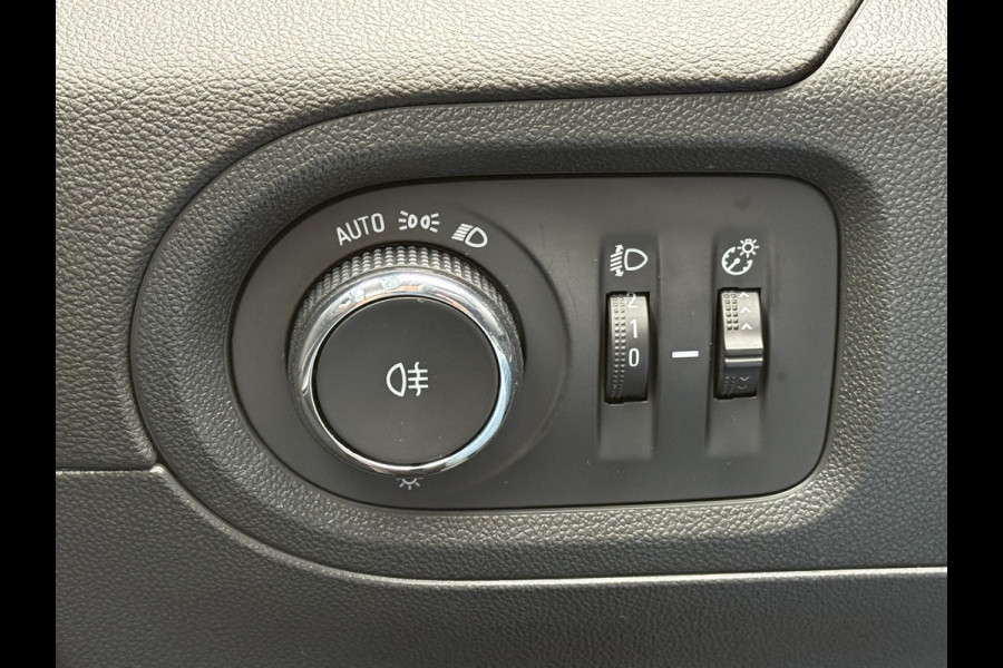 Opel Grandland X BWJ 11-2019 | 1.6T 181PK Executive AUTOMAAT | TREKHAAK | CAMERA  | CLIMA | NAVI | CARPLAY | PDC |