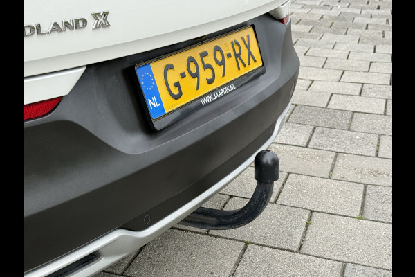 Opel Grandland X BWJ 11-2019 | 1.6T 181PK Executive AUTOMAAT | TREKHAAK | CAMERA  | CLIMA | NAVI | CARPLAY | PDC |