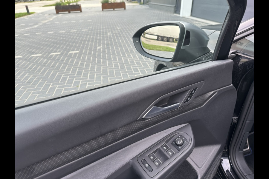 Volkswagen Golf 2.0 TSI R 4MOTION 320pk FULL PANO AKRA DRIFT HUD CAMERA ACC ECC