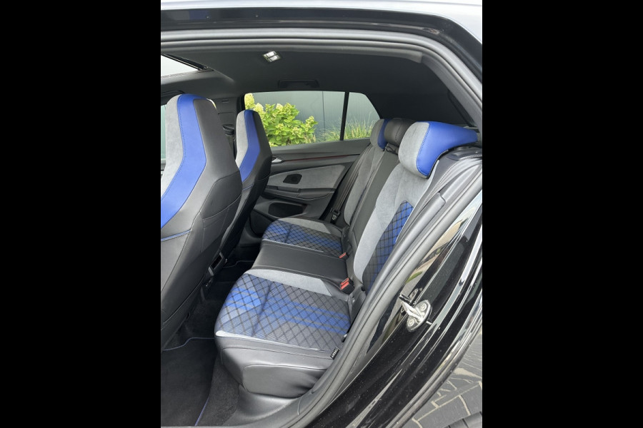 Volkswagen Golf 2.0 TSI R 4MOTION 320pk FULL PANO AKRA DRIFT HUD CAMERA ACC ECC