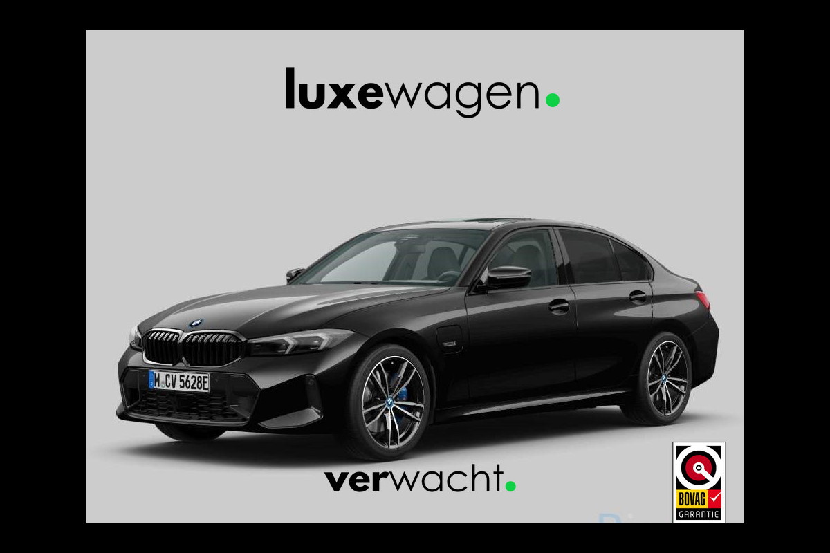BMW 3-serie 330e xDrive M-Sport Pro Pano M-zetels ACC HUD 19inch El-klep