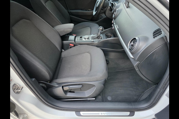 Audi A3 Sportback 1.4 e-tron Pro Line plus / PANO / DEALER OH / NWE BEURT / AFN TREKH. / P.SENSOR V+A / STOELVERW. / LANE-ASSIST !