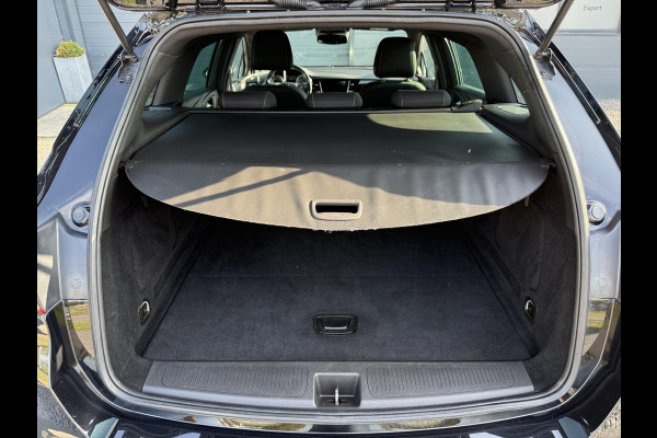 Opel Astra Sports Tourer 1.4 Innovation Automaat,Navi,Trekhaak,Camera,Clima,Cruise,150pk,Lm velgen,Pdc V+A,Elekt.Stoelen,Stoelverwarming,Stuurverwarming,Apk tot 07-2026