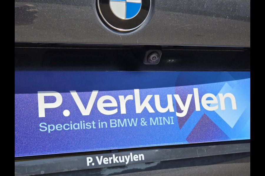 BMW 1-serie 118i High Executive Edition M SPORT | 19 INCH LM VELGEN | LEDER | CAMERA | SPORTSTOELEN |