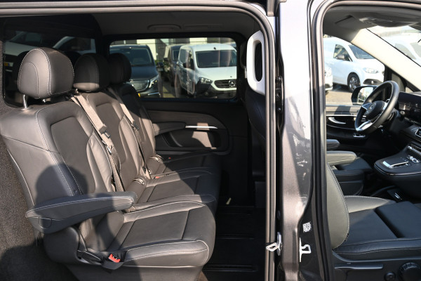 Mercedes-Benz V-Klasse 300d 4-Matic AMG L3 DC 4x4 Distronic, 360 Camera, Elektrische schuifdeuren