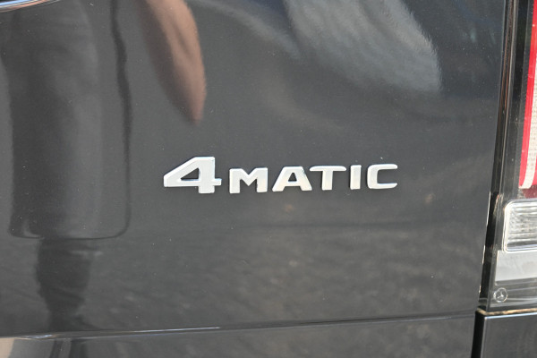 Mercedes-Benz V-Klasse 300d 4-Matic AMG L3 DC 4x4 Distronic, 360 Camera, Elektrische schuifdeuren