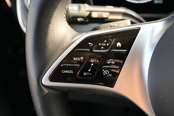 Mercedes-Benz V-Klasse 300d 4-Matic AMG L3 DC 4x4 Distronic, 360 Camera, Elektrische schuifdeuren