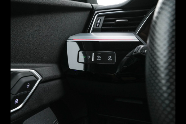 Audi e-tron Sportback 55 Quattro S-Line-edition 95 kWh [ 3-Fase ] (INCL-BTW) *DESIGN-LEATHER | FULL-LED | ADAPT.CRUISE | BANG&OLUFSEN-AUDIO | TOP-VIEW | MEMORY-PACK | BLIND-SPOT | KEYLESS | AMBIENT-LIGHT | AIR-SUSPENSION | HEATED-SPORTSEATS | DIGI-COCKPIT |
