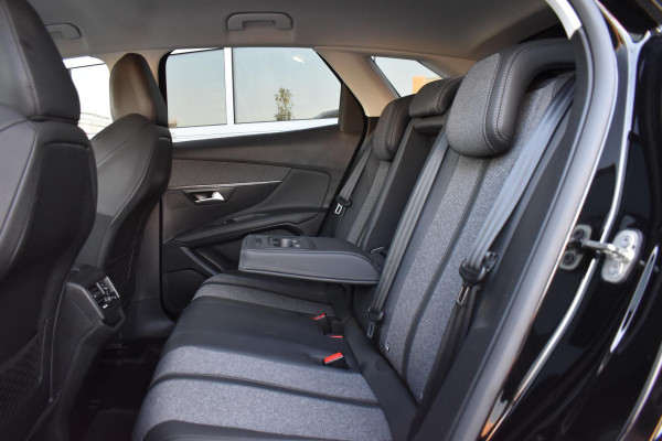 Peugeot 3008 1.5 BlueHDi 130 PK Aut. Allure Pack | PDC | Camera | Carplay | Incl. garantie